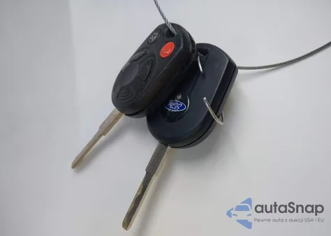 2014 Ford Focus Se from USA, damaged, VIN 1FADP3K21EL375064